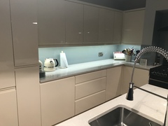 Glossy kitchens - tell me i have not made a huge mistake!