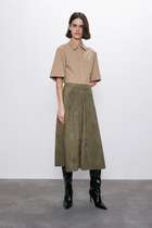 Flat footwear with midi/maxi skirts?