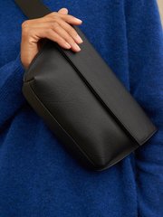 Les Parisiennes de Mamansnet: Be More Aunt Larry