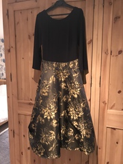 What shoes with this dress?