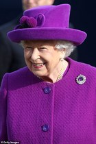 Royal style: it's leather skirt season!