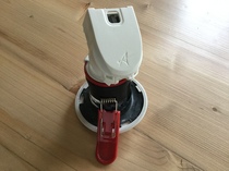 Help - Can’t change these light bulbs - what new nightmare is this?