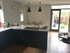 Shaker vs Modern, Dark Blue vs Light Colours, North Facing