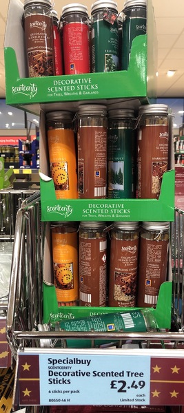 Christmas tree smelling reed diffusers