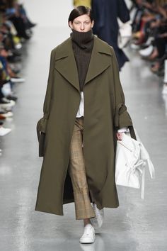 Les Parisiennes de Mamansnet: Be More Aunt Larry