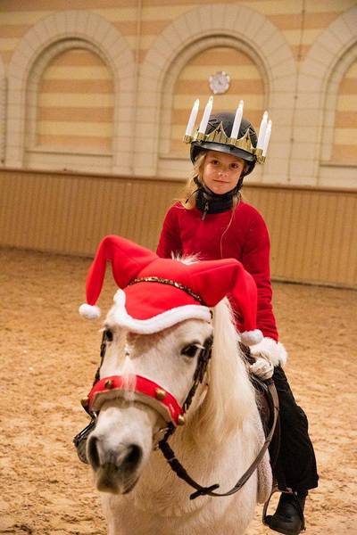 Royal style: 'tis the season for tiaras, fa-la-la, la-la-la, la-la-la