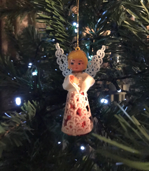 to think these are the tackiest Christmas decorations?