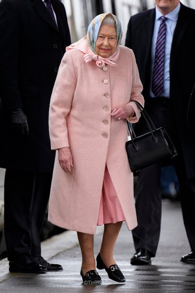 Royal style: 'tis the season for tiaras, fa-la-la, la-la-la, la-la-la