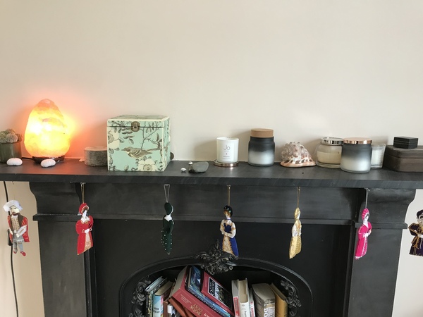 Wibu to keep these Xmas decs up all year?