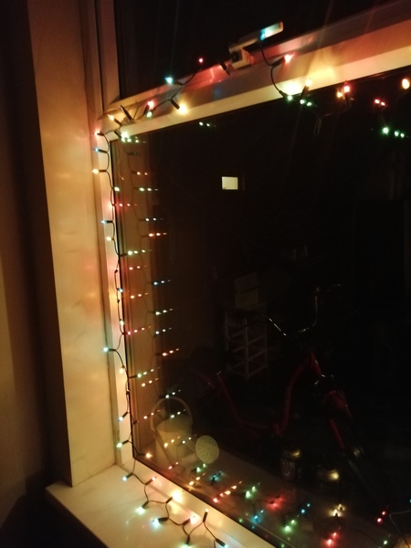 Warm vs Cold white Christmas lights