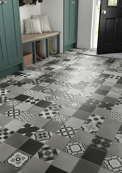 Warm, hardy kitchen flooring