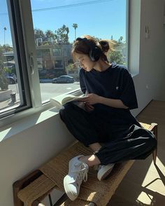 Les Parisiennes de Mamansnet: Be More Aunt Larry