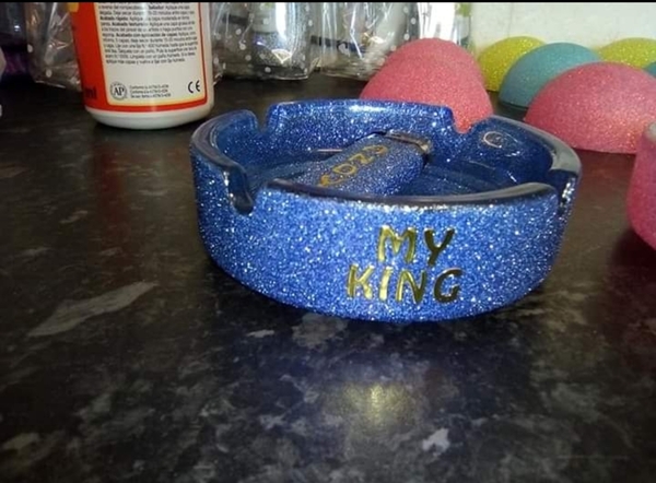 Where’s the Facebook Marketplace Christmas Tat thread?!