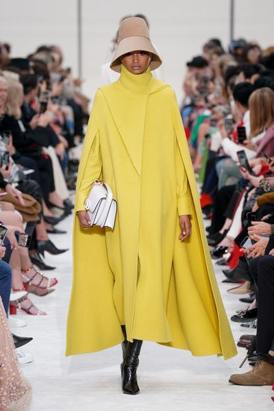 Royal style: fewer new frocks, more old rocks