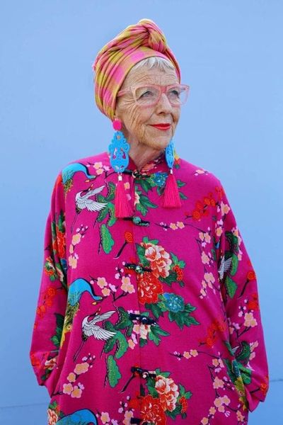 Les Parisiennes de Mamansnet: Be More Aunt Larry