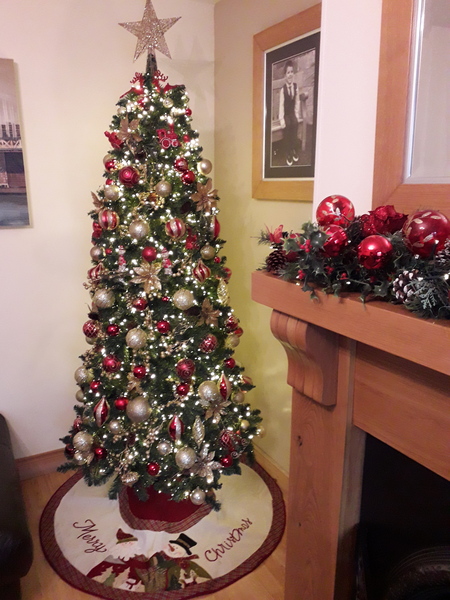 How many lights for a 6-7ft tree?