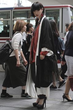 Les Parisiennes de Mamansnet: Be More Aunt Larry