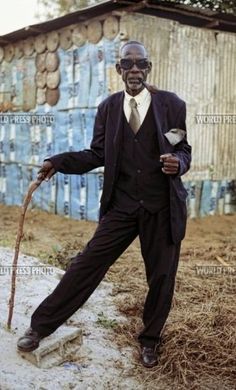 Les Parisiennes de Mamansnet: Be More Aunt Larry