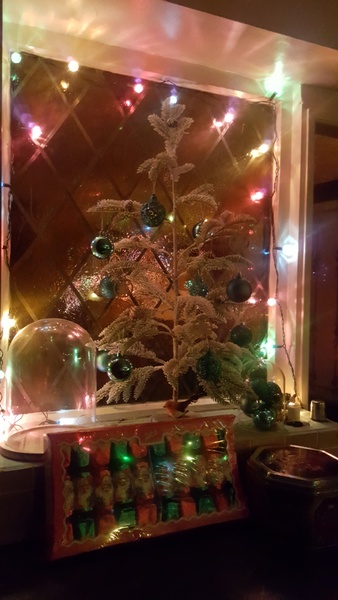 70s Christmas update. The decorations