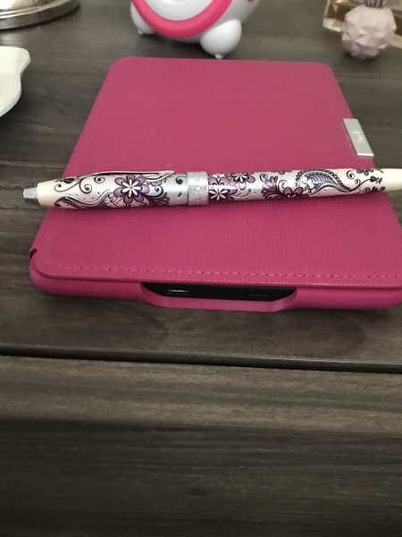 To buy a decent ballpoint pen for thirty y.o. Daughter