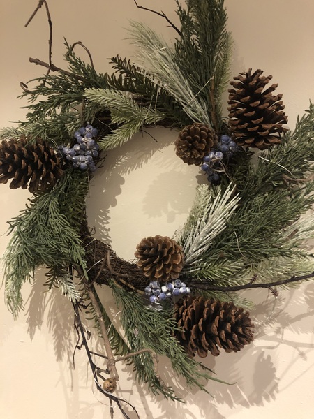 Do you have an artificial Christmas wreath?