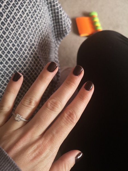 Why do 'nail tech' adverts show gaps at the bottom of the nail?