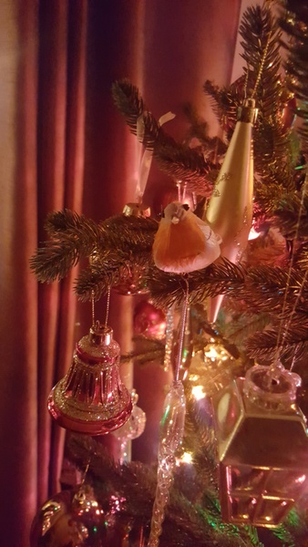 to think these are the tackiest Christmas decorations?