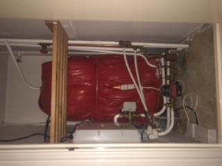 Tell me about this boiler/water tank please