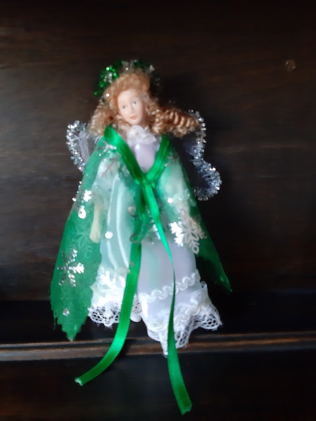 Making a fairy/angel for top of Christmas tree