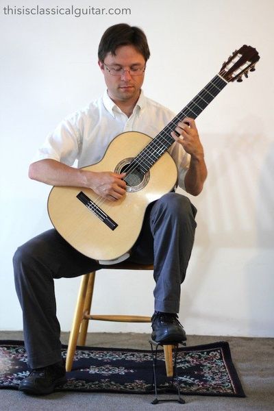 Any guitarists about?