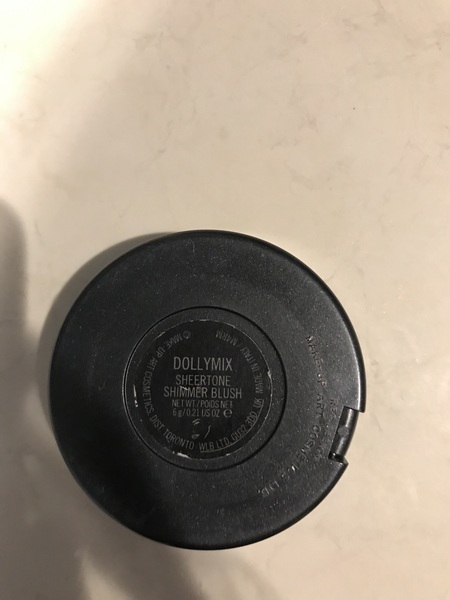 The content and the value of your every day make up bag!