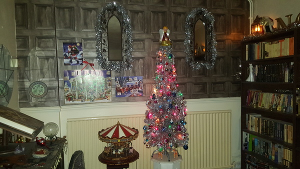 70s Christmas update. The decorations