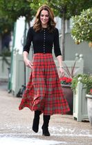 Royal style: fewer new frocks, more old rocks