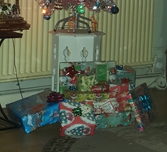70s Christmas update. The decorations
