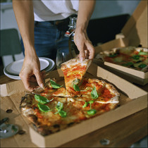 Read MNers feedback on the Deliveroo food delivery service