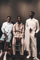 Les Parisiennes de Mamansnet: Be More Aunt Larry