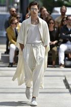 Les Parisiennes de Mamansnet: Be More Aunt Larry