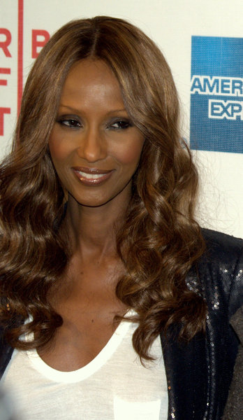 Famous people who have disappointed/Racist Bowie