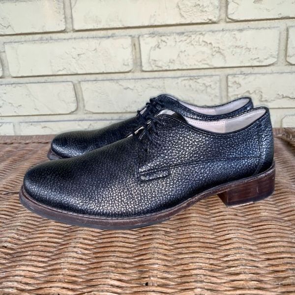 Comfortable, casual but non-dorky shoes...?