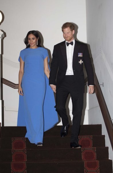 Royal style: Deck the halls with crowns and corgis!