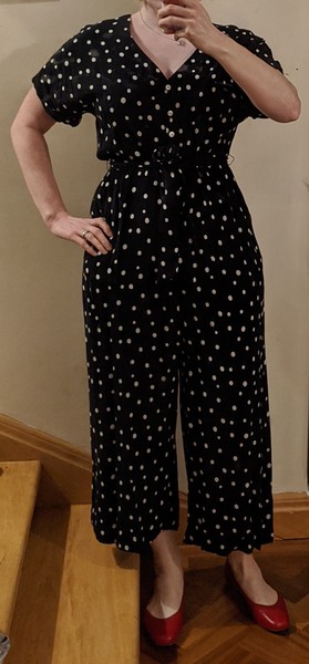 I often look scruffy. What easy steps can I take to look neater?