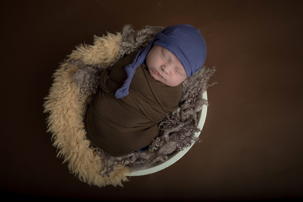 Professional newborn photography, yes or no?
