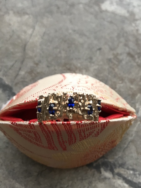 Les Parisiennes de Mamansnet: Be More Aunt Larry