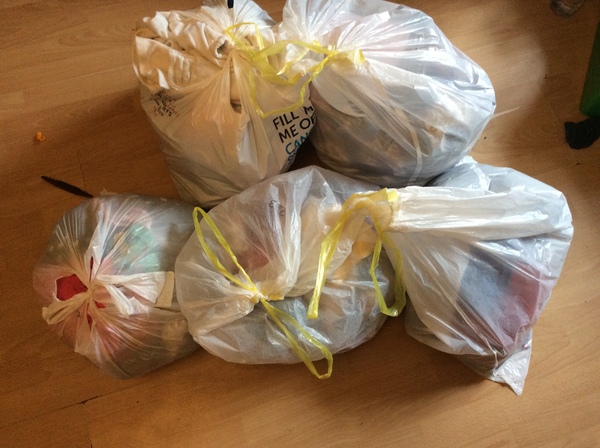 Decluttering one thing a day part 10 - the countdown to a clutter free Christmas