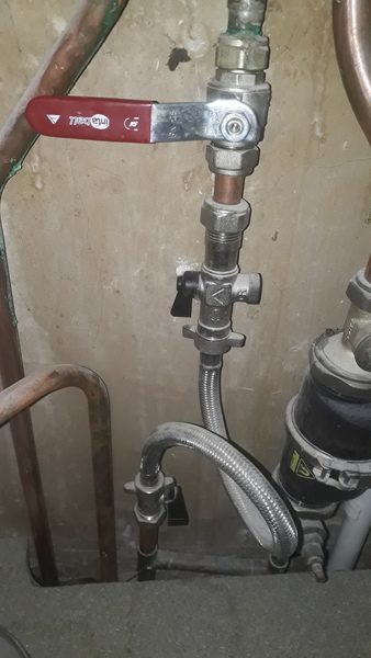 Combi boiler gas filling lever experts help