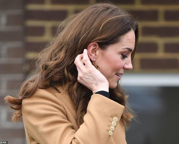 Royal style: from pussy bows to furbelows