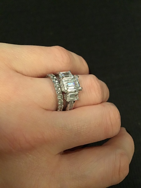 What style of eternity ring?