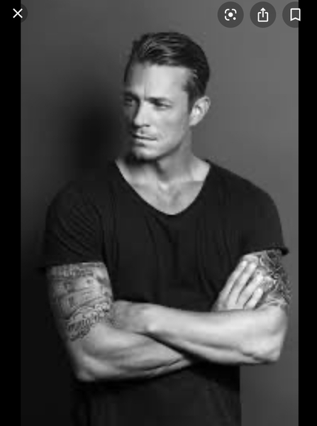 To think this is the world's most gorgeous human being?
