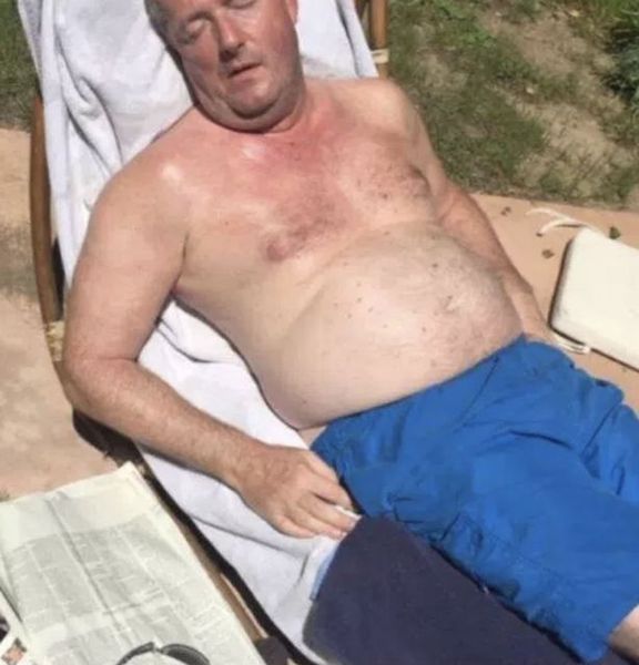 to think that what Piers Morgan is doing on twitter to Meghan is harassment / stalking and he should be reported?