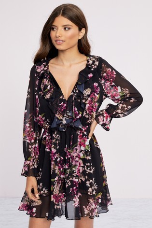 Thoughts on this outfit?